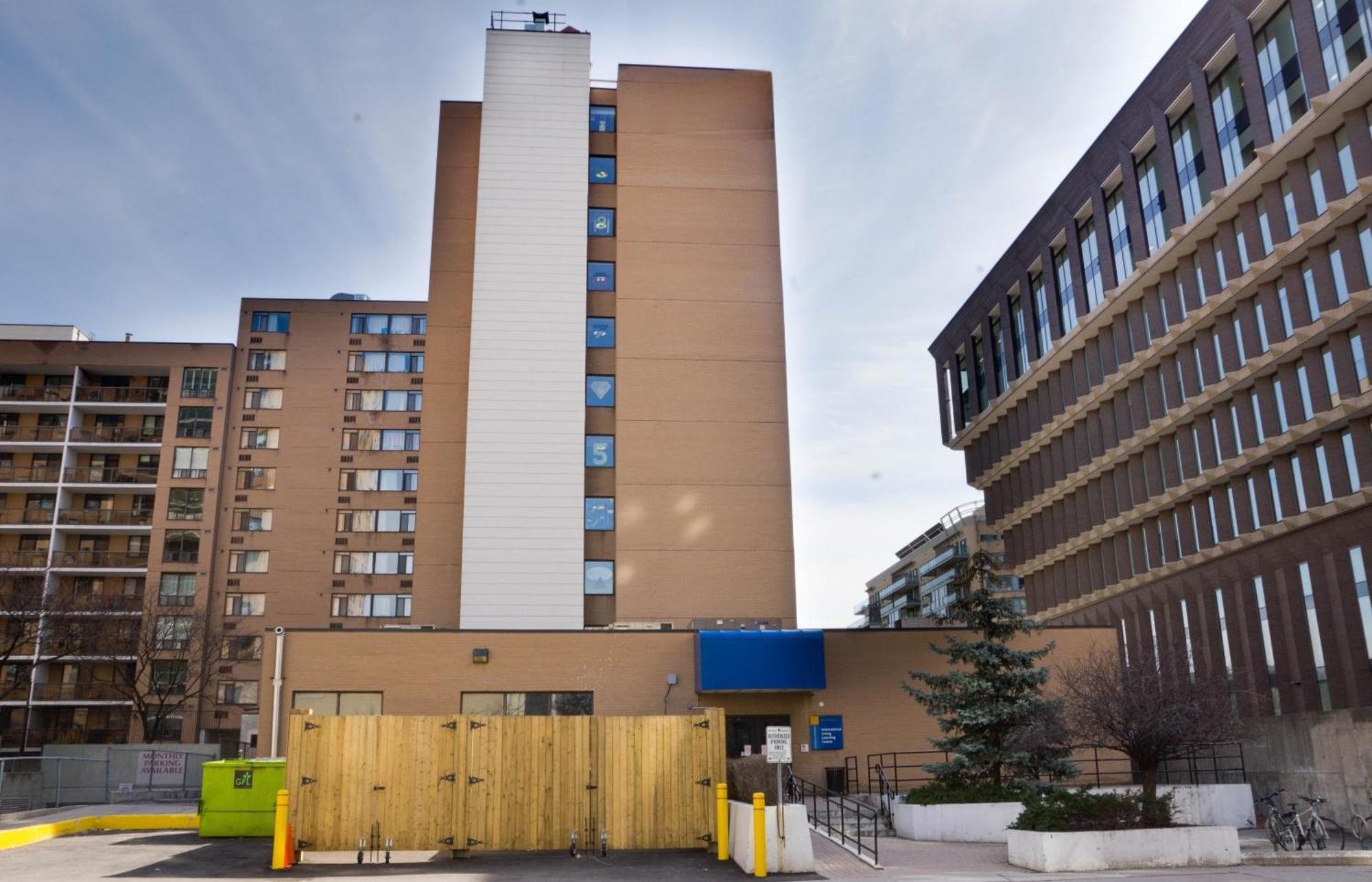 Toronto Metropolitan University-International Living Learning Residence Экстерьер фото